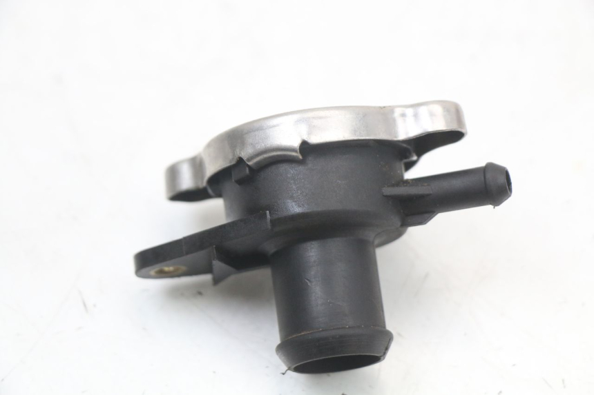 photo de RADIATOR CAP HYTRACK HY S 4X4 410 (2013 - 2016) - Technical close-up