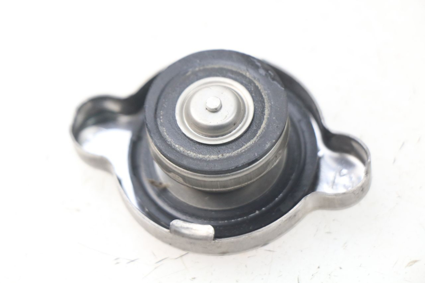 photo de RADIATOR CAP PEUGEOT METROPOLIS 400 (2017 - 2020) - Component detail
