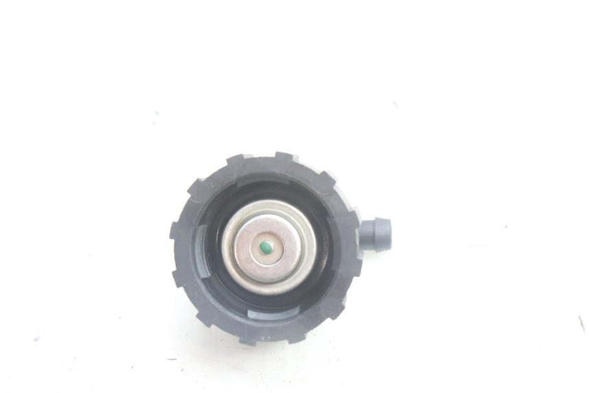 photo de RADIATOR CAP RIEJU MRT PRO SUPERMOTARD 50 (2007 - 2018) - Alternative perspective
