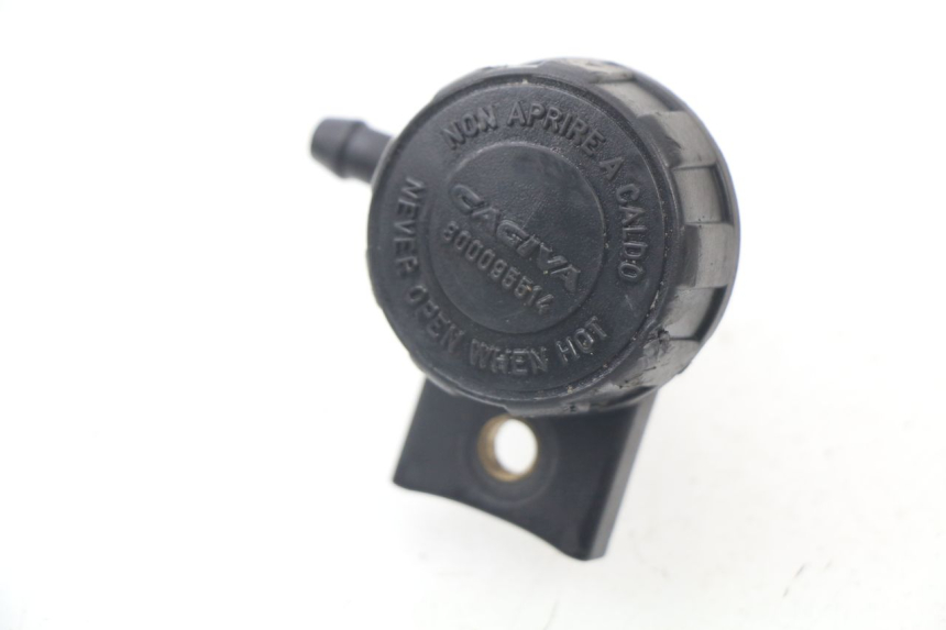 photo de RADIATOR CAP CAGIVA NAVIGATOR 1000 (2000 - 2005) - Zoom on usage condition