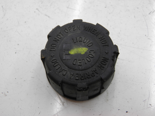 photo de RADIATOR CAP PIAGGIO MP3 RL 125 (2006 - 2014) - Main view