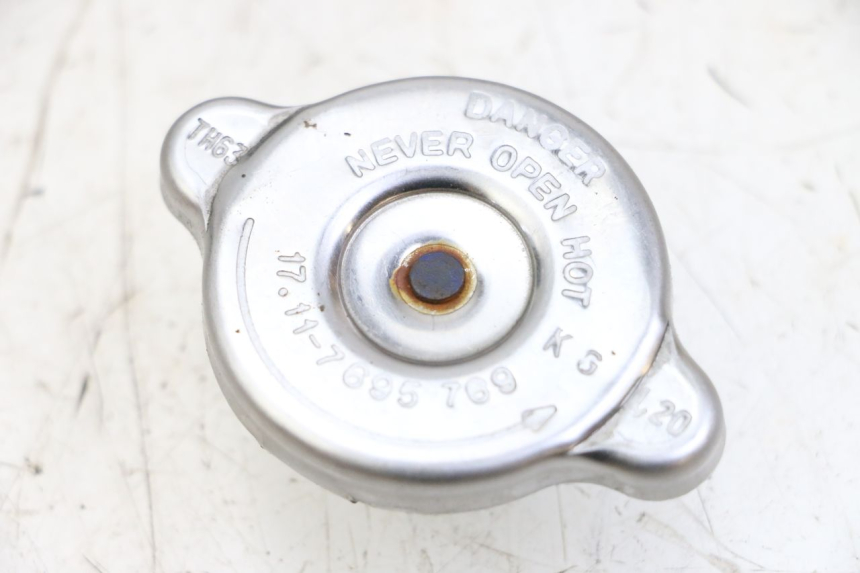 photo de RADIATOR CAP BMW S RR ABS S1000RR 1000 (2015 - 2018) - Component detail