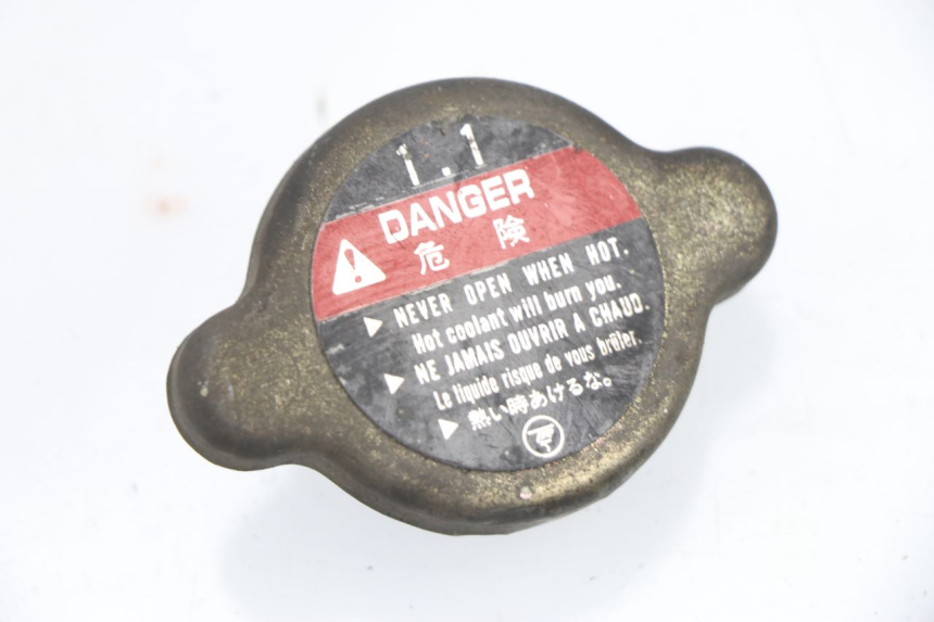 photo de RADIATOR CAP HONDA VTR F FIRESTORM 1000 (1997 - 2001) - Main view