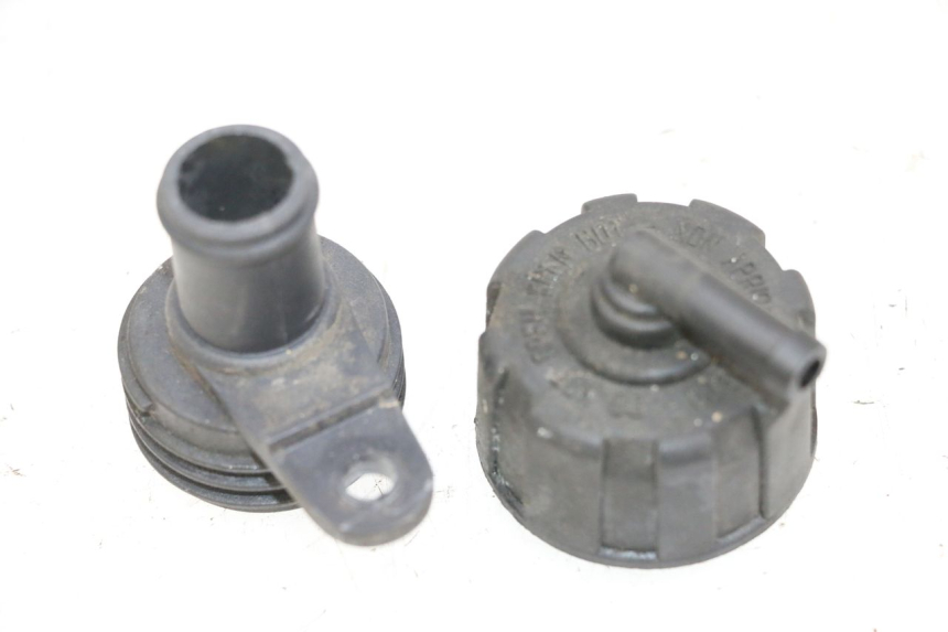 photo de RADIATOR CAP YAMAHA X-MAX XMAX 125 (2010 - 2013) - Main view