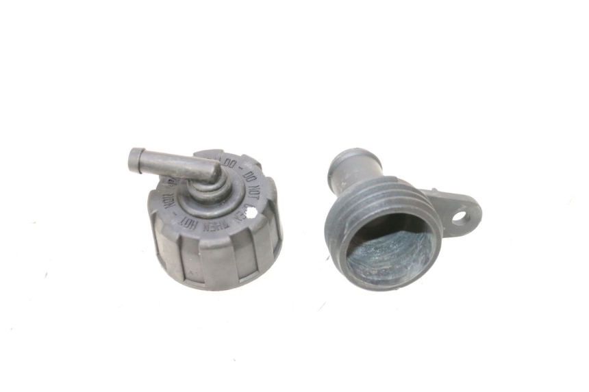 photo de RADIATOR CAP YAMAHA X-MAX XMAX 125 (2010 - 2013) - Main view