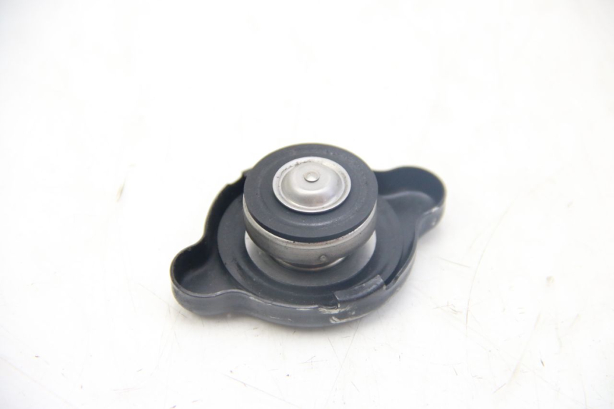 photo de RADIATOR CAP KAWASAKI Z ABS 1000 (2014 - 2020) - Component detail