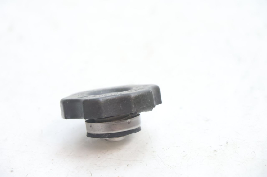 photo de RADIATOR CAP KAWASAKI ZX-6R ZX6R 600 (2000 - 2002) - Component detail