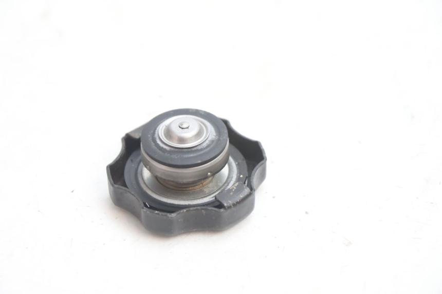 photo de RADIATOR CAP KAWASAKI ZX-6R ZX6R 600 (2000 - 2002) - Zoom on usage condition