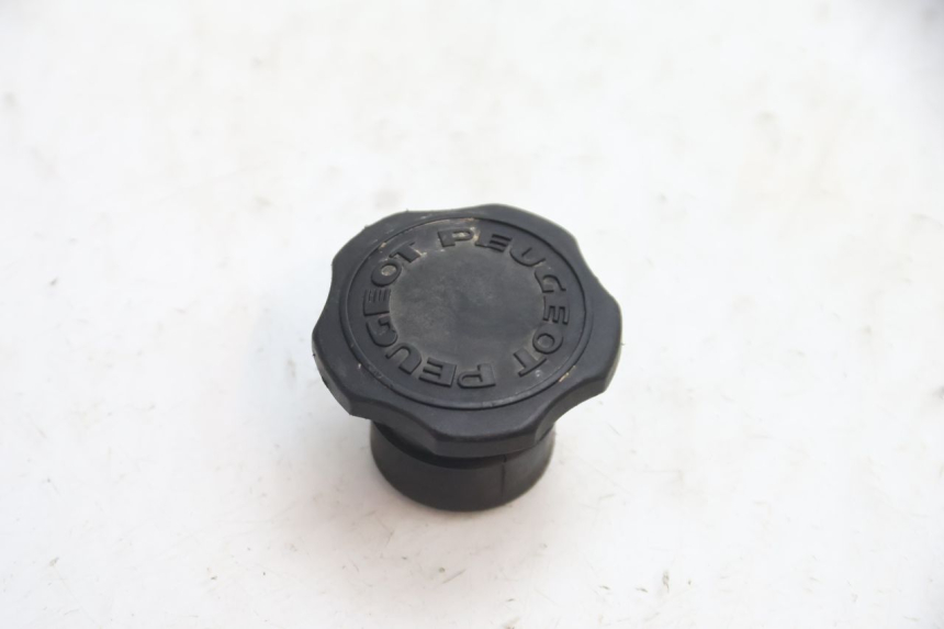 photo de FUEL TANK CAP PEUGEOT 103 SPX CLIP 50 (1989 - 1992) - Component detail