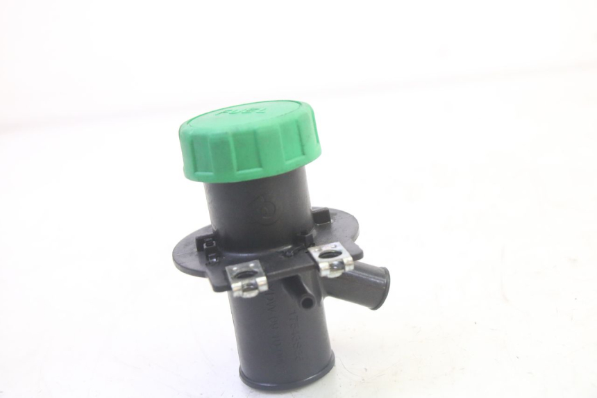 photo de FUEL TANK CAP QUADRO 4 4D 350 (2015 - 2018) - Alternative perspective