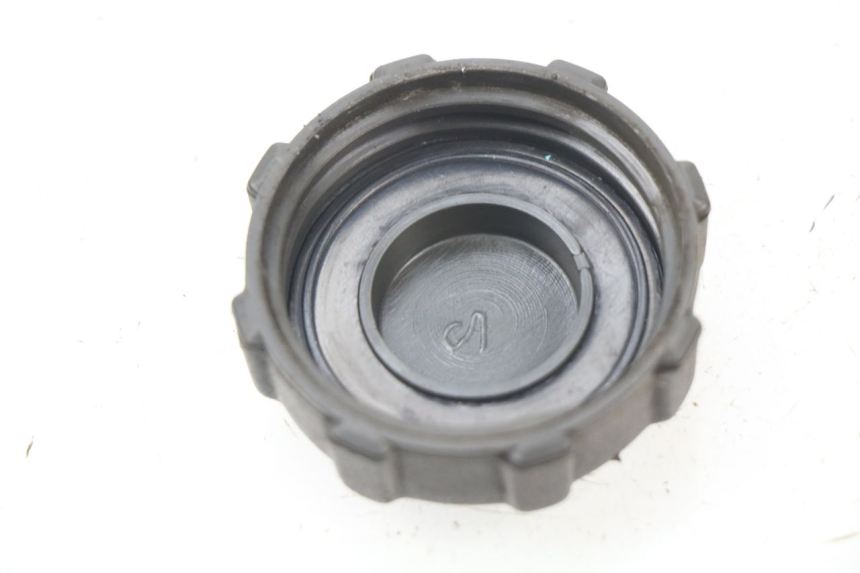 photo de FUEL TANK CAP PIAGGIO BEVERLY 500 (2003 - 2007) - Component detail