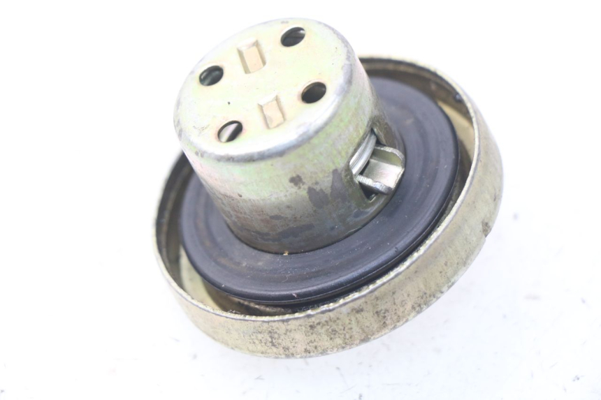 photo de FUEL TANK CAP JMSTAR CJ12M 125 (2005 - 2007) - Main view