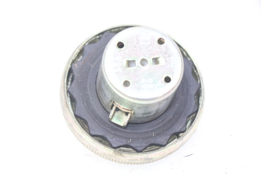 photo de FUEL TANK CAP RIDE CLASSIC 2T 50 (2014 - 2022) - Zoom on usage condition