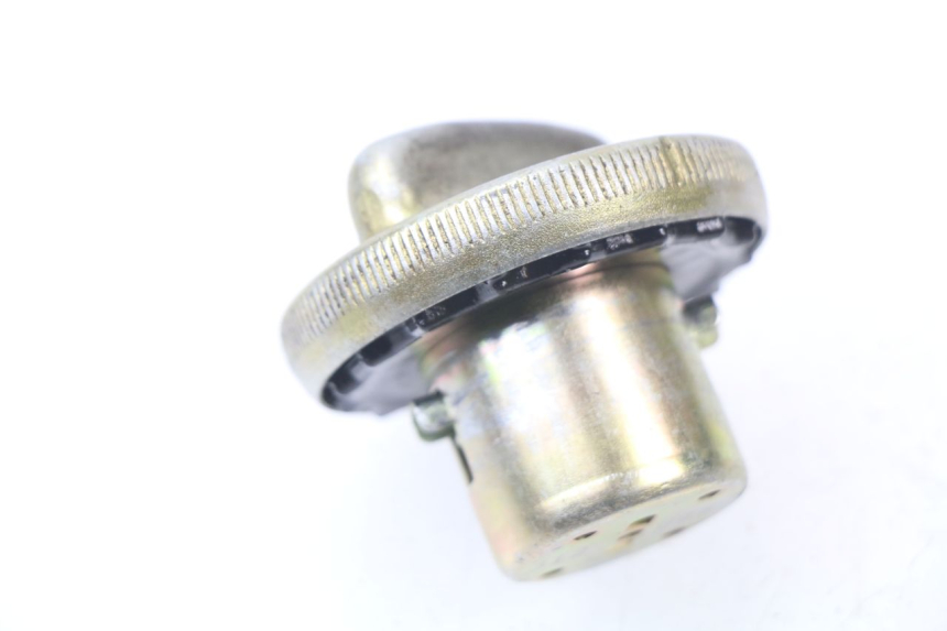 photo de FUEL TANK CAP GENERIC CRACKER 50 (2005 - 2008) - Main view