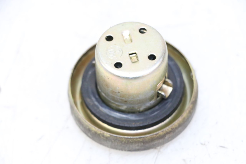 photo de FUEL TANK CAP SYM CROX 4T 50 (2016 - 2023) - Component detail