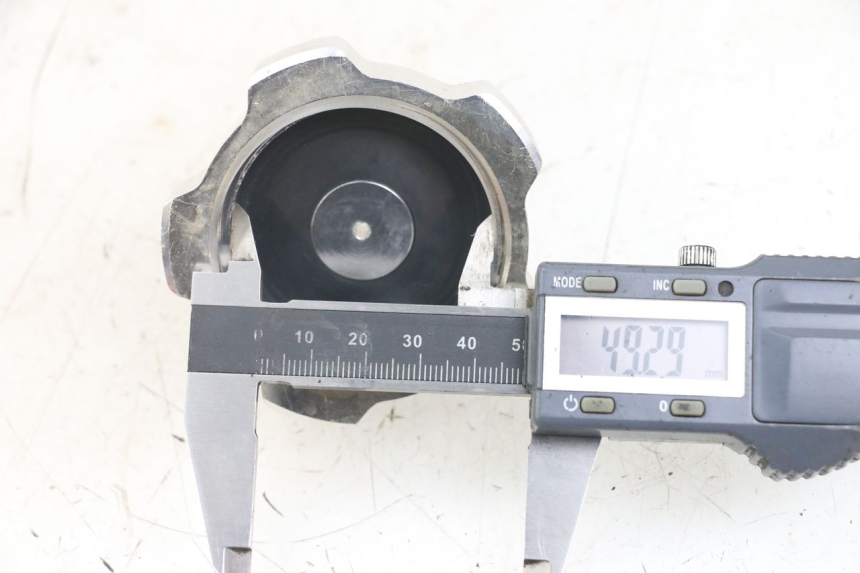 photo de FUEL TANK CAP CCR DIRT BIKE 125 - Component detail