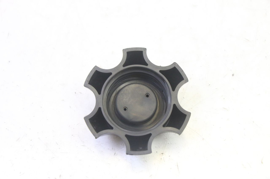 photo de FUEL TANK CAP CCR DIRT BIKE 125 - Zoom on usage condition