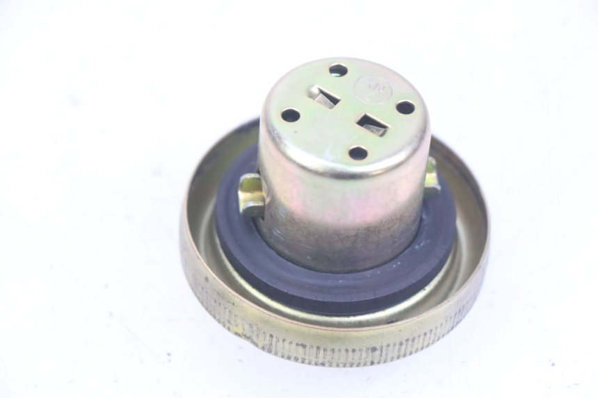 photo de FUEL TANK CAP SYM FIDDLE 3 III 125 (2014 - 2020) - Main view