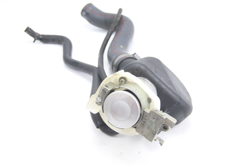 photo de FUEL TANK CAP MBK FLIPPER 115 (2013 - 2017) - Zoom on usage condition