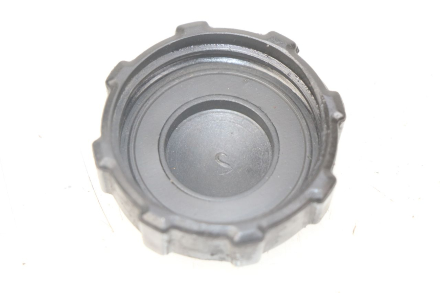 photo de FUEL TANK CAP PIAGGIO FLY 125 (2005 - 2012) - Component detail