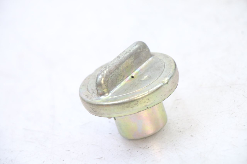 photo de FUEL TANK CAP VENESI FLY RETRO 4T 50 (2020 - 2025) - Main view
