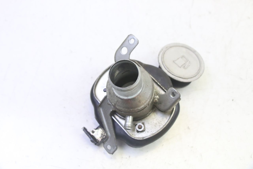 photo de FUEL TANK CAP KYMCO GRAND DINK 125 (2008 - 2014) - Product overview