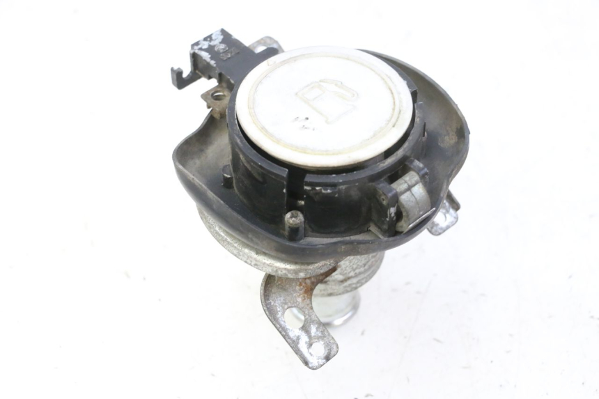 photo de FUEL TANK CAP KYMCO GRAND DINK 125 (2002 - 2007) - Main view