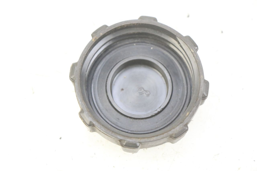 photo de FUEL TANK CAP PIAGGIO HEXAGON 2T 125 (1994 - 1998) - Component detail