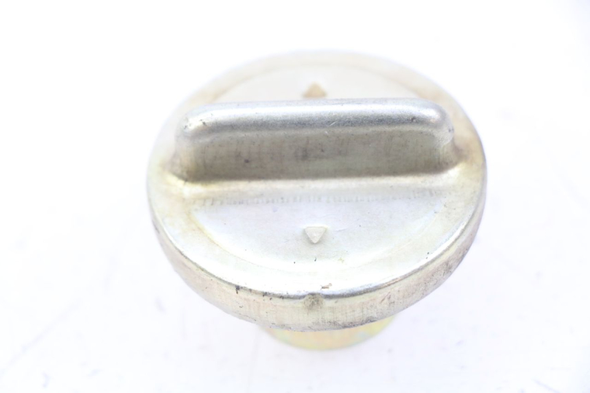 photo de FUEL TANK CAP REVATTO IMPERATOR 125 (2007 - 2015) - Zoom on usage condition