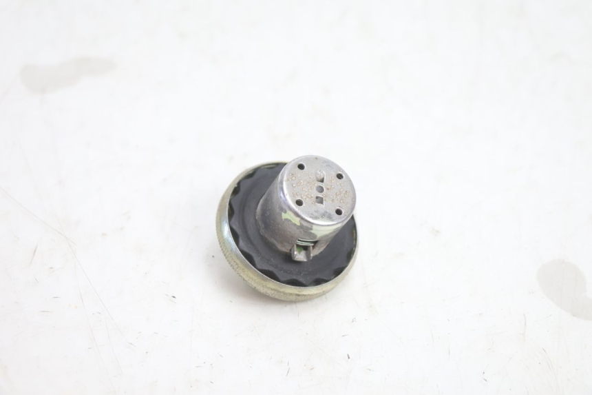 photo de FUEL TANK CAP RIDE JUMP 2T 50 (2012 - 2017) - Zoom on usage condition