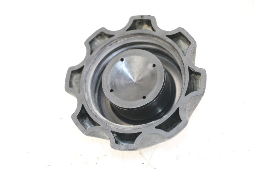 photo de FUEL TANK CAP KAWASAKI KX 65 (2000 - 2019) - Zoom on usage condition