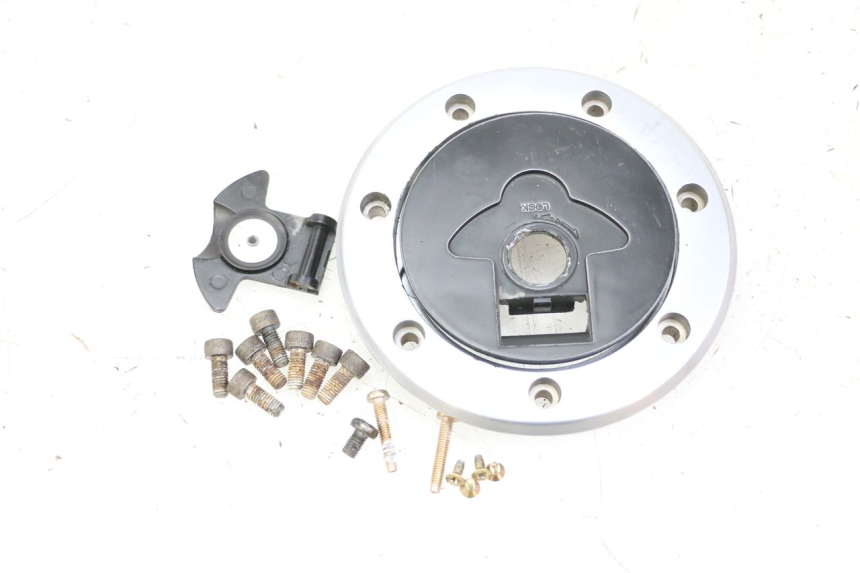 photo de FUEL TANK CAP KAWASAKI ZR7 ZR-7 S 750 (1999 - 2004) - Product overview