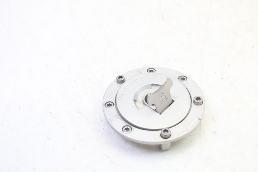 photo de FUEL TANK CAP HONDA NTV DEAUVILLE 650 (2001 - 2006) - Main view