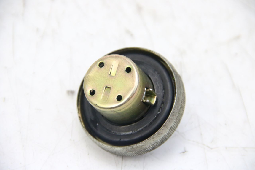 photo de FUEL TANK CAP HONDA PES PS I 125 (2006 - 2012) - Component detail