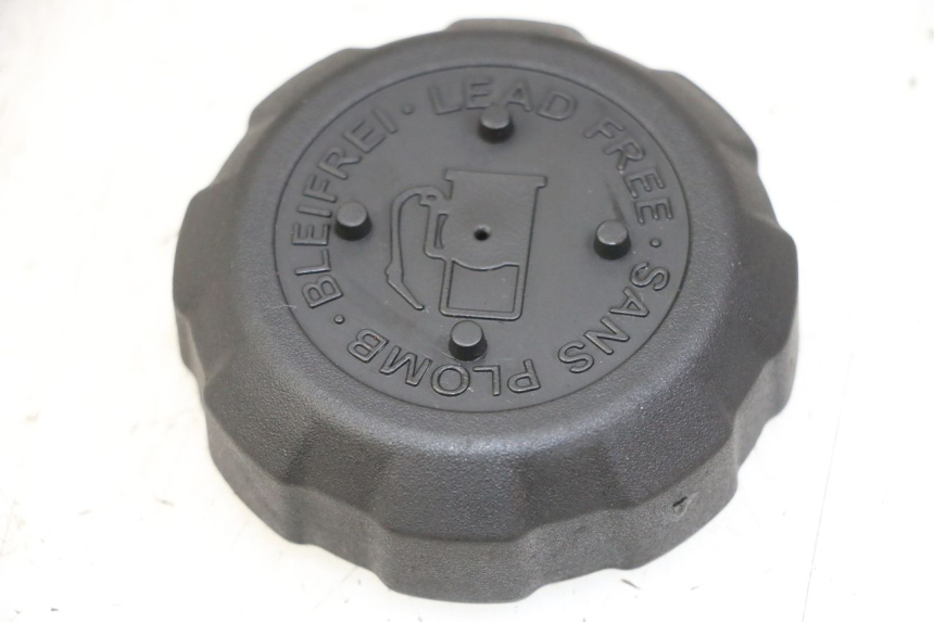 photo de FUEL TANK CAP PEUGEOT SATELIS COMPRESSOR K15 125 (2006 - 2009) - Main view