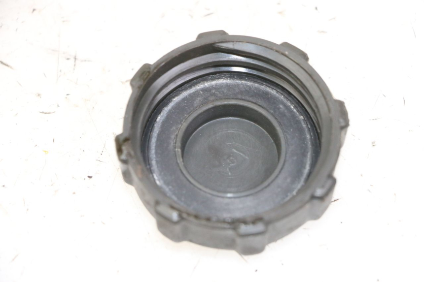 photo de FUEL TANK CAP PIAGGIO MP3 125 (2006 - 2014) - Component detail