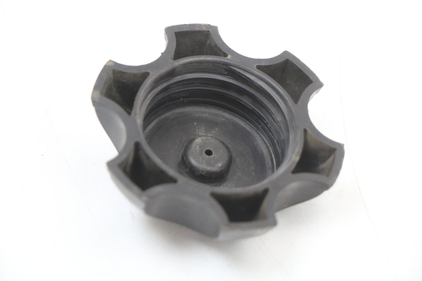 photo de FUEL TANK CAP YCF PIT BIKE 125 (2010 - 2018) - Component detail