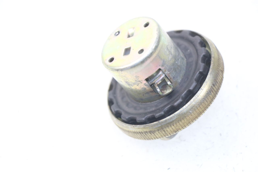 photo de FUEL TANK CAP KEEWAY PIXEL 50 (2008 - 2011) - Component detail