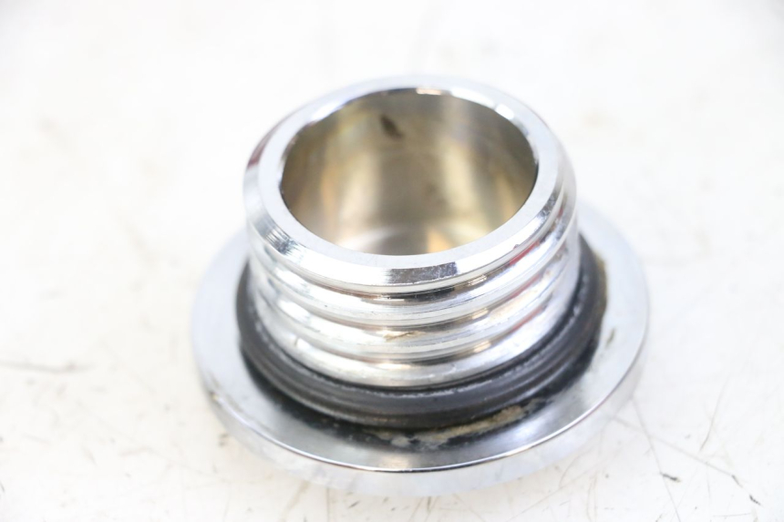 photo de FUEL TANK CAP REGAL RAPTOR SPYDER 125 (2010 - 2018) - Alternative perspective