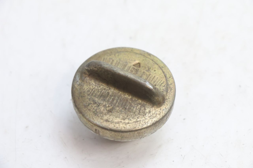 photo de FUEL TANK CAP YIYING RETRO 50 (2008 - 2017) - Component detail