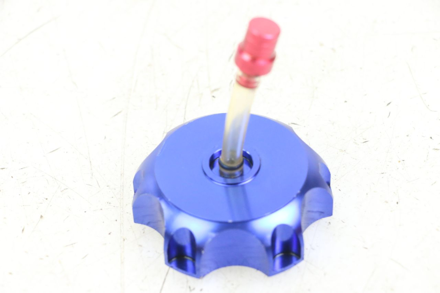 photo de FUEL TANK CAP APOLLO RFZ 125 - Main view