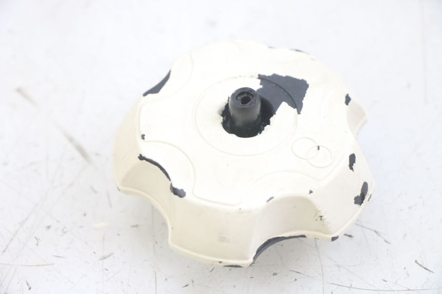 photo de FUEL TANK CAP GILERA RK 50 (1996 - 1999) - Component detail