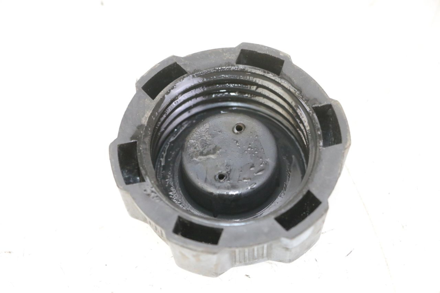 photo de FUEL TANK CAP HYTRACK S 150 (2003 - 2011) - Component detail