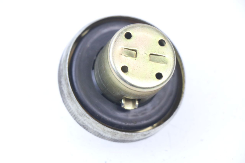 photo de FUEL TANK CAP HONDA SFX 50 (1996 - 1997) - Component detail
