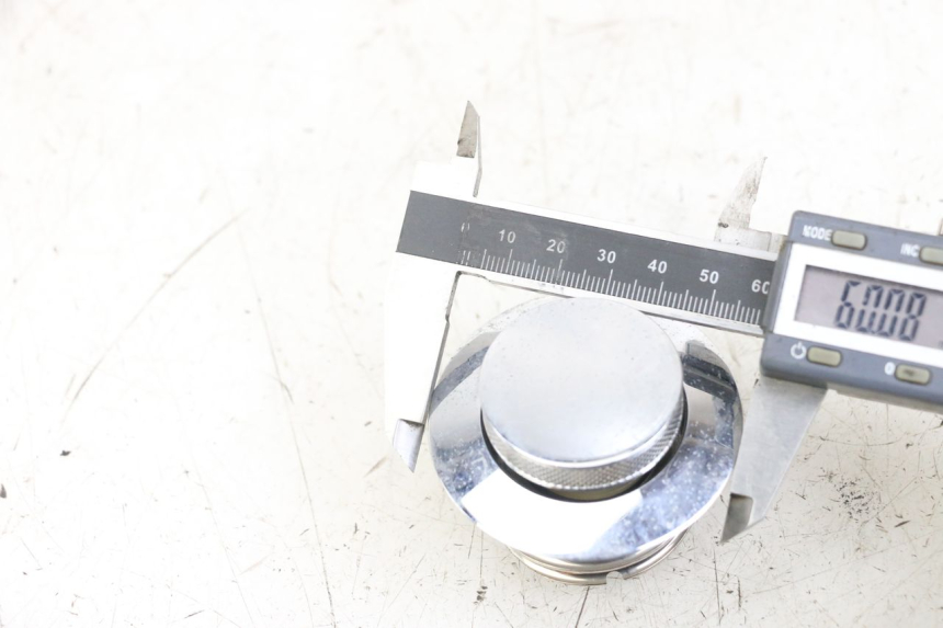 photo de FUEL TANK CAP HARLEY DAVIDSON SPORTSTER XL CUSTOM 1200 (2003 - 2004) - Checked used part