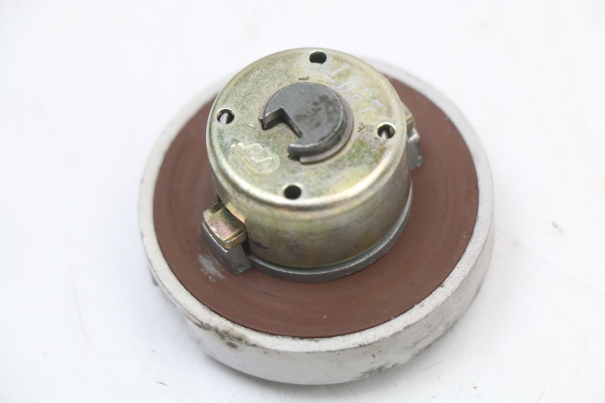 photo de FUEL TANK CAP KYMCO SUPER 8 4T 50 (2021 - 2024) - Technical close-up