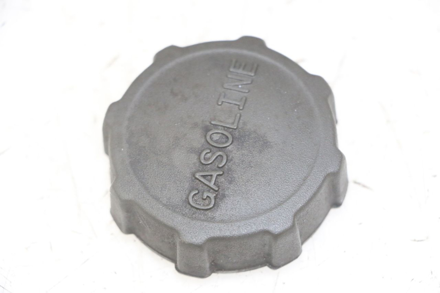 photo de FUEL TANK CAP PIAGGIO SUPER LX 125 (2000 - 2003) - Main view