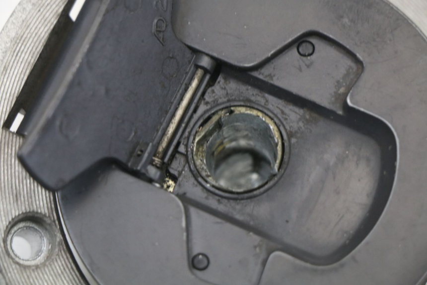 photo de FUEL TANK CAP SUZUKI SV S 650 (1999 - 2002) - Product overview