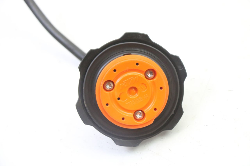 photo de FUEL TANK CAP KTM SX 85 (2013 - 2017) - Technical close-up
