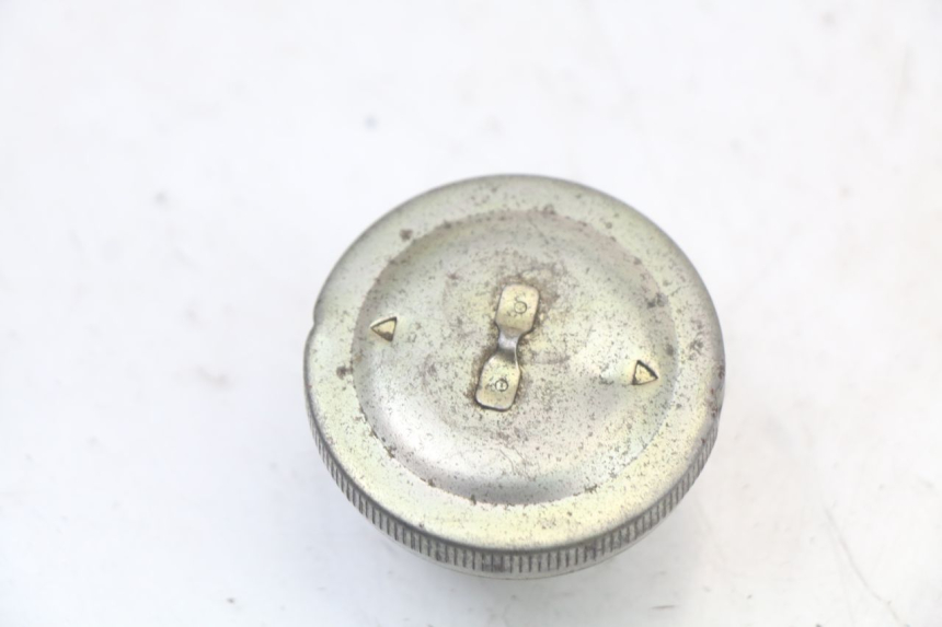 photo de FUEL TANK CAP SYM ORBIT 2 4T 50 (2018 - 2022) - Zoom on usage condition